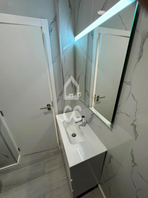 Apartamento T1 para Venda em Venteira