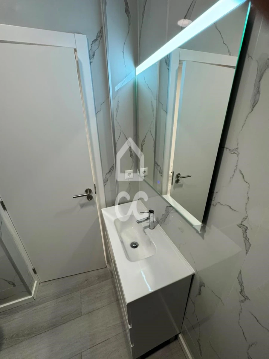 Apartamento T1 para Venda em Venteira Foto 10