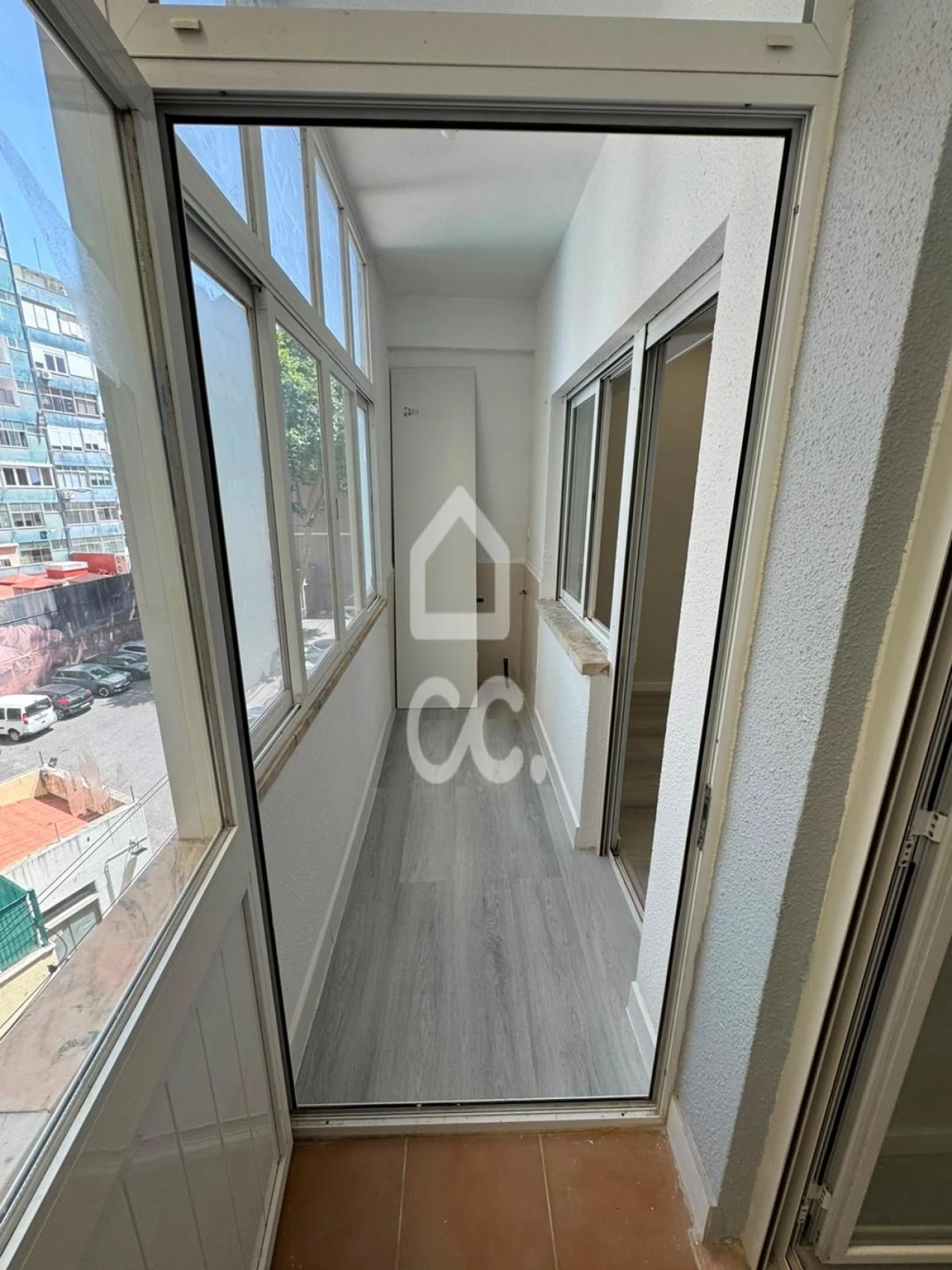 Apartamento T1 para Venda em Venteira Foto 16