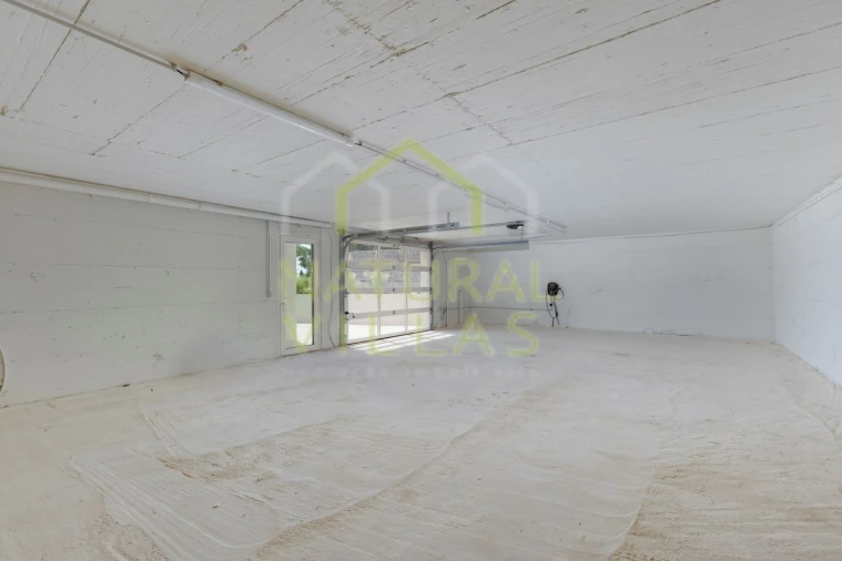 Moradia T3 para Venda em Santa Barbara de Nexe Foto 25