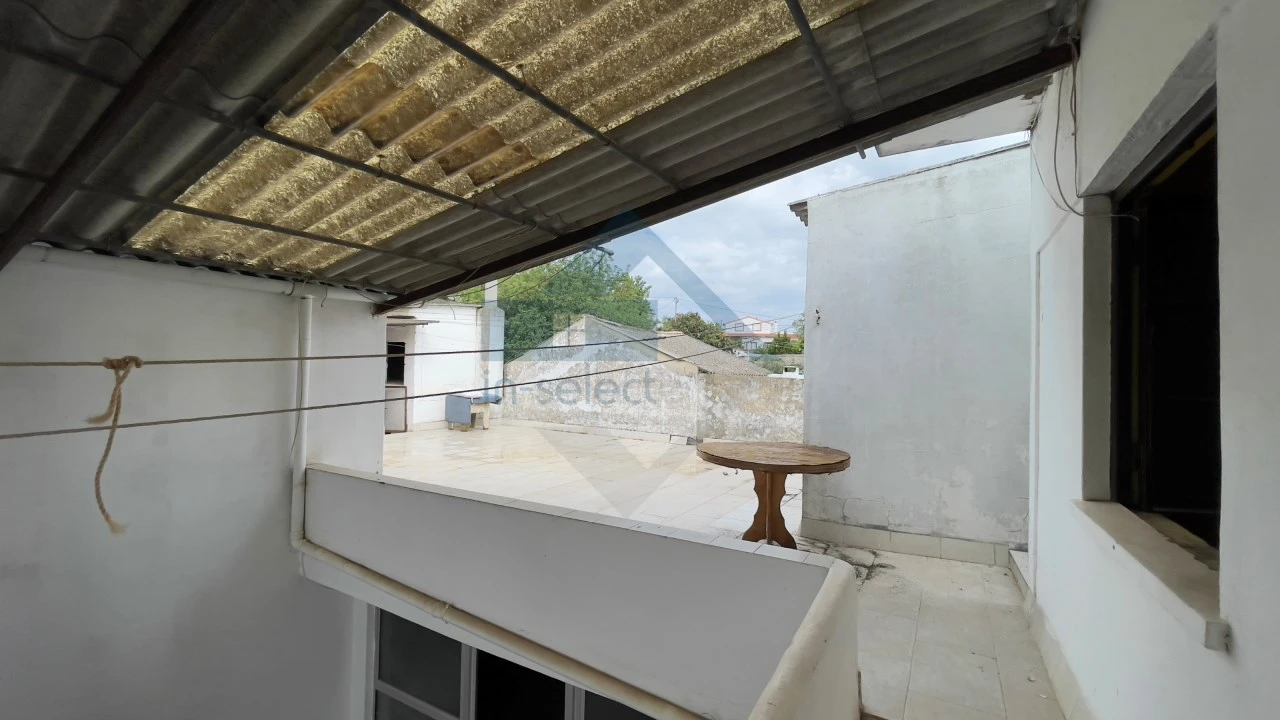 Moradia T4 para Venda em Loule (São Sebastião) Foto 12