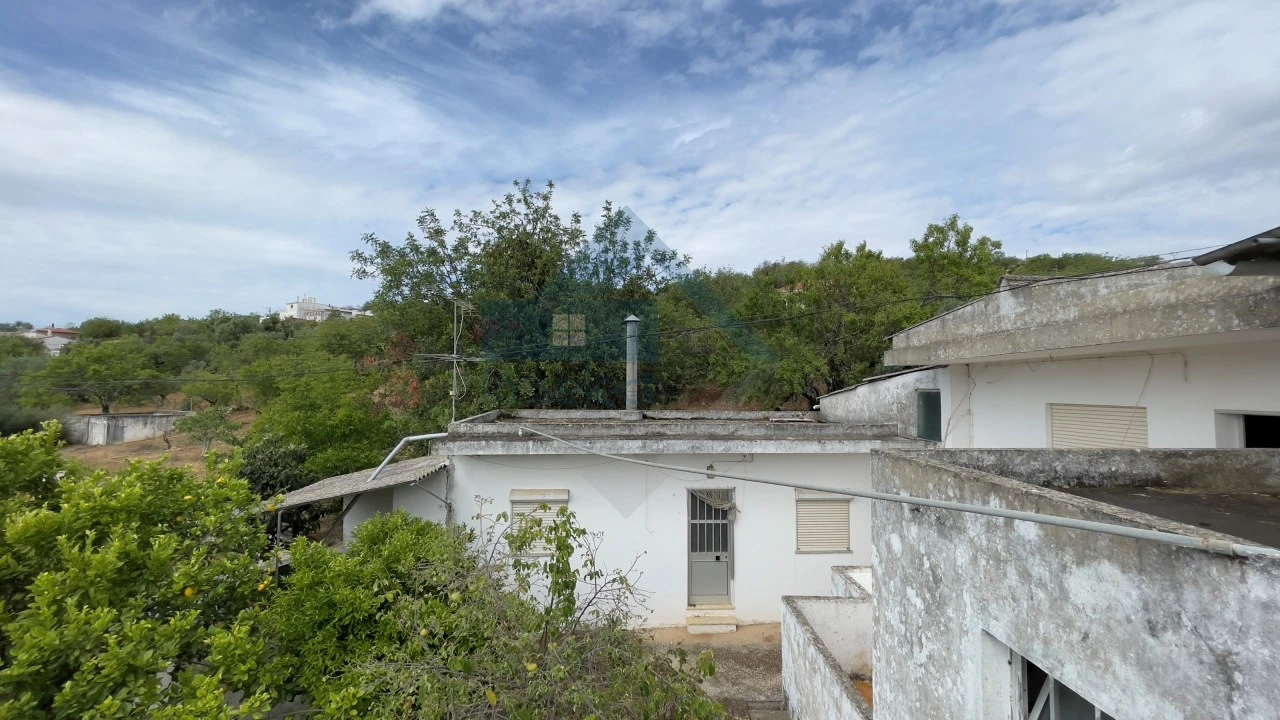 Moradia T4 para Venda em Loule (São Sebastião) Foto 21