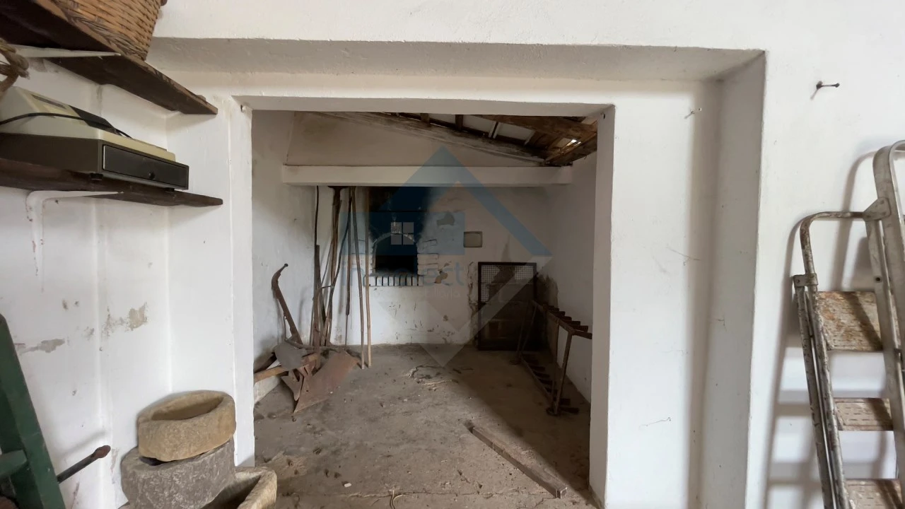 Moradia T4 para Venda em Loule (São Sebastião) Foto 26