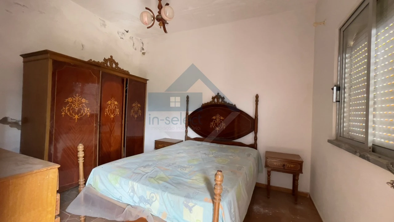 Moradia T4 para Venda em Loule (São Sebastião) Foto 30