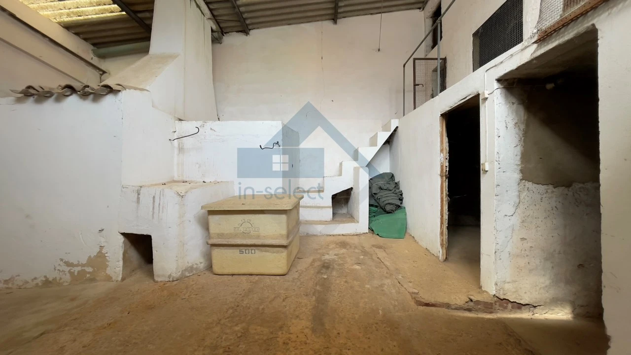 Moradia T4 para Venda em Loule (São Sebastião) Foto 48