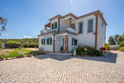 Moradia T3 para Venda em Loule (São Clemente)