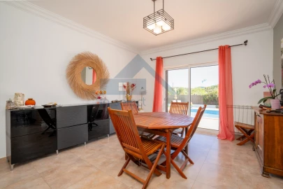 Moradia T3 para Venda em Loule (São Clemente)