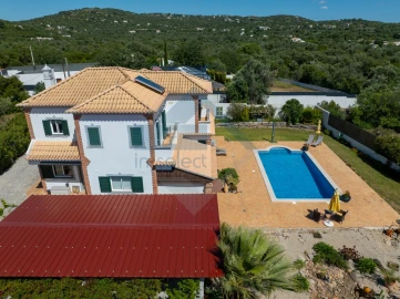 Moradia T3 para Venda em Loule (São Clemente)