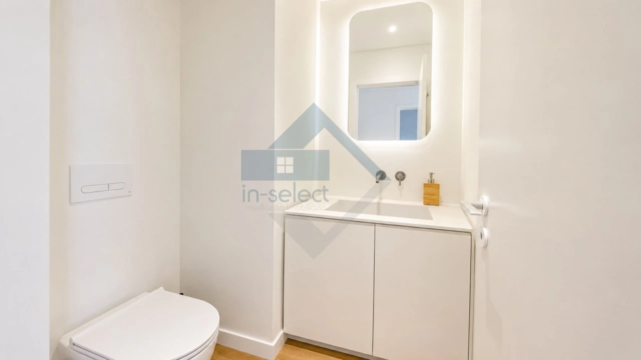 Apartamento T1 para Venda em Quarteira Foto 7