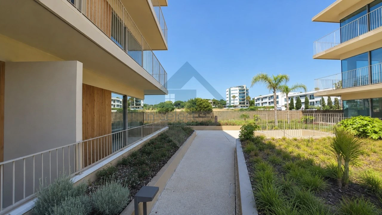 Apartamento T1 para Venda em Quarteira Foto 19