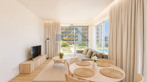 Apartamento T1 para Venda em Quarteira