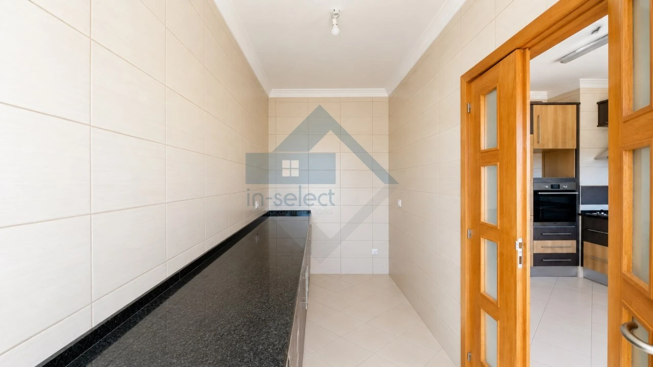 Apartamento T3 para Venda em Loule (São Clemente) Foto 8