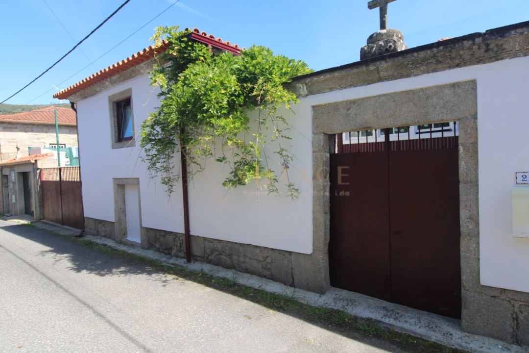 Moradia T5 para Venda em Sopo Foto 11