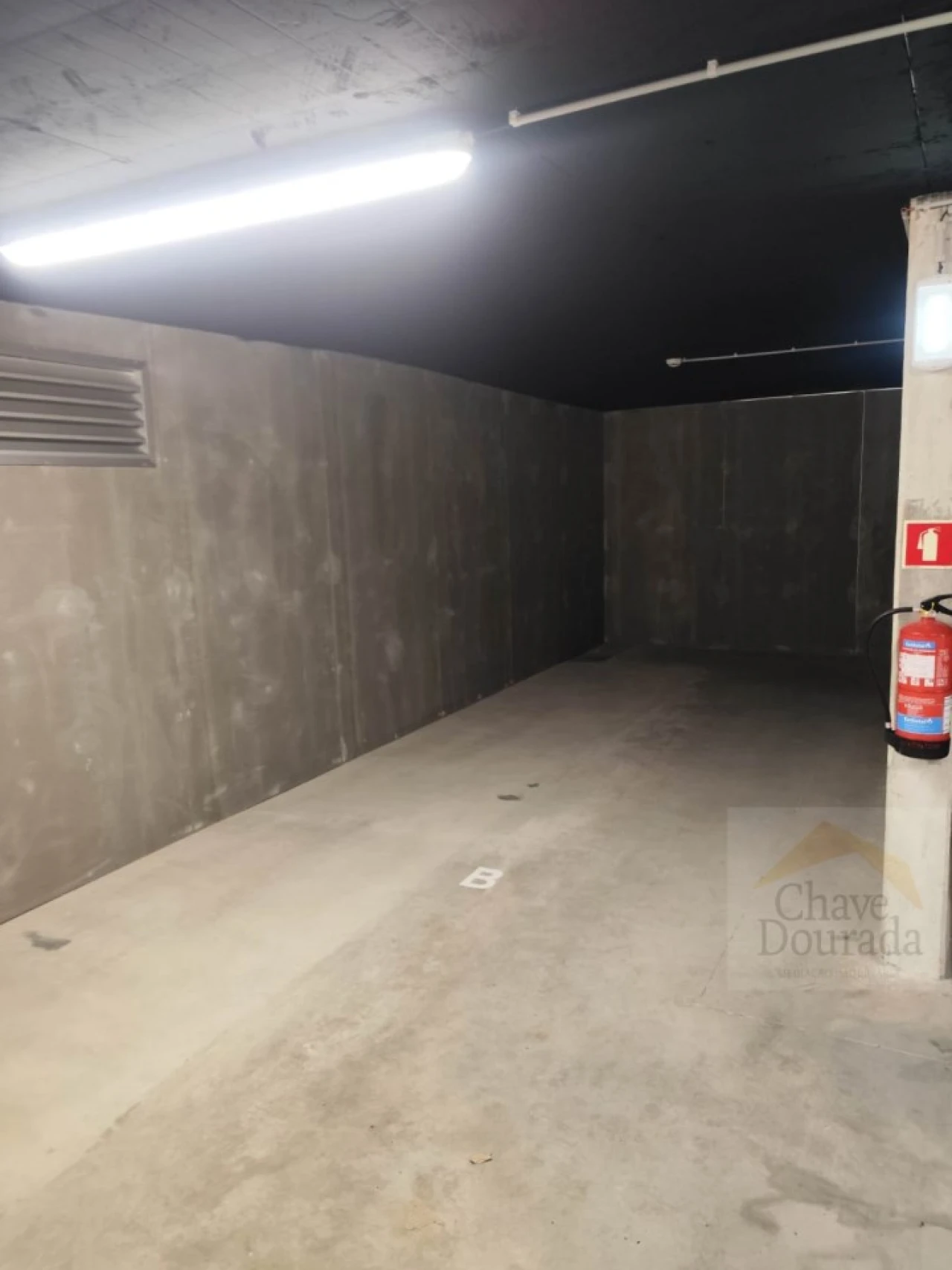 Apartamento T2 para Venda em Santo Antonio dos Olivais Foto 18
