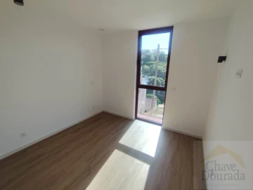 Apartamento T2 para Venda em Santo Antonio dos Olivais