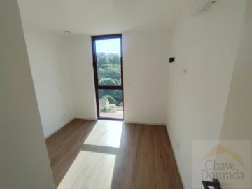 Apartamento T2 para Venda em Santo Antonio dos Olivais