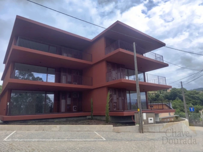 Apartamento T2 para Venda em Santo Antonio dos Olivais Foto 24