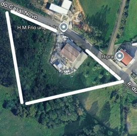 Armazém para Venda em Igreja Nova e Cheleiros