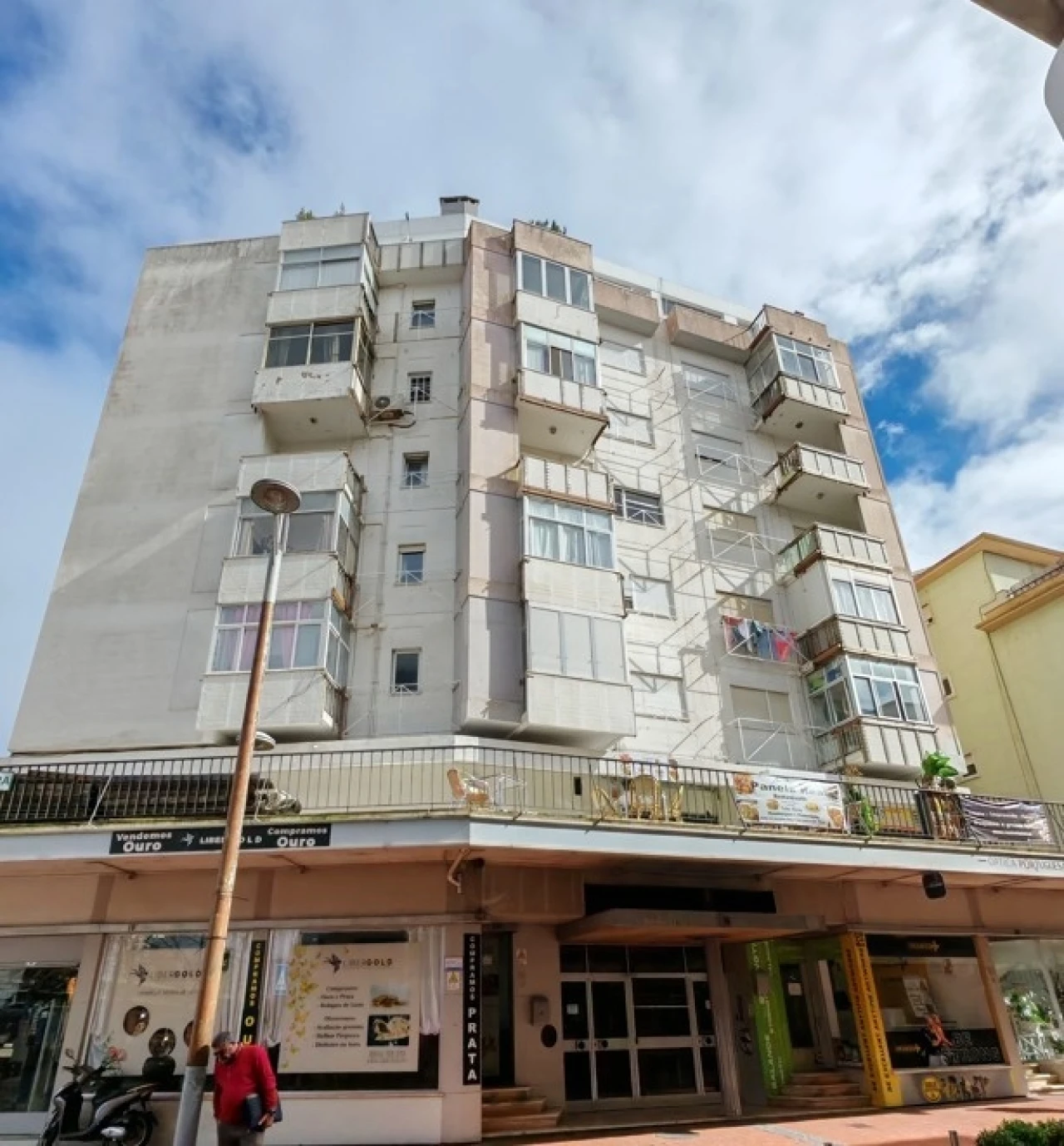 Apartamento T1 para Venda em Venteira Foto 1