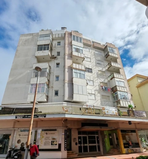 Apartamento T1 para Venda em Venteira