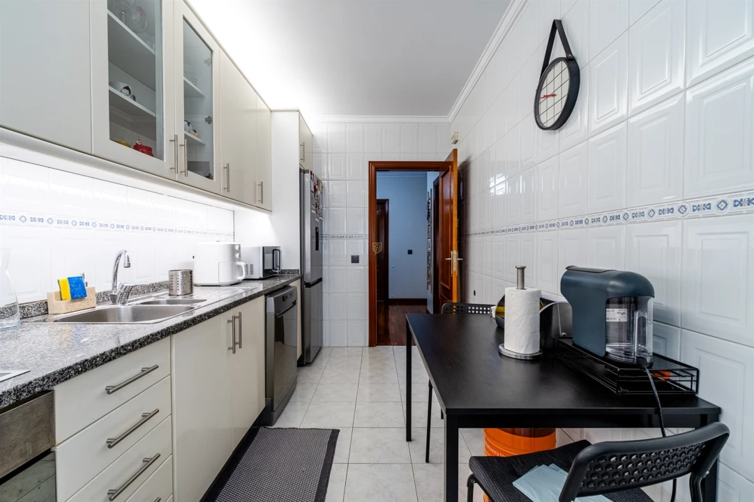 Apartamento T2 para Venda em Rio Tinto Foto 10