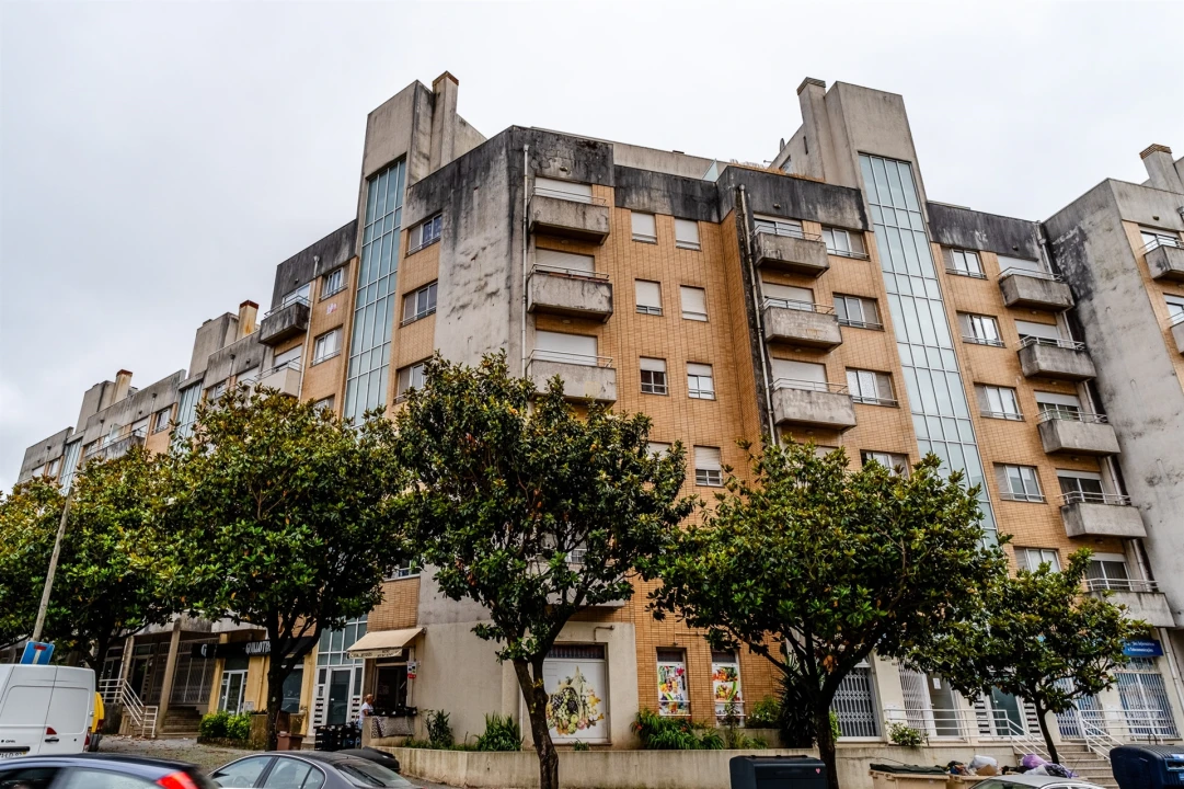 Apartamento T2 para Venda em Rio Tinto Foto 21