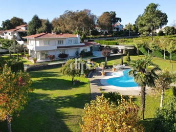 Moradia T3 para Venda em Guardizela
