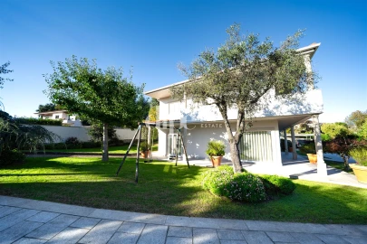 Moradia T3 para Venda em Guardizela