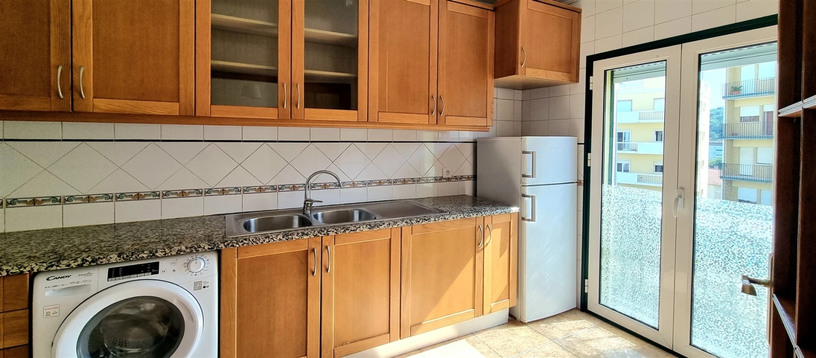 Apartamento T2 para Venda em Eiras e São Paulo de Frades Foto 5