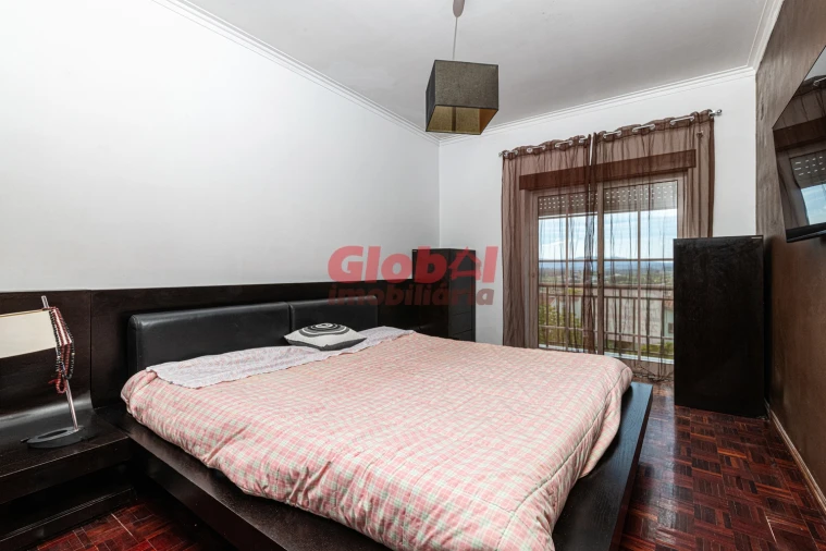 Apartamento T3 para Venda em Viseu Foto 10