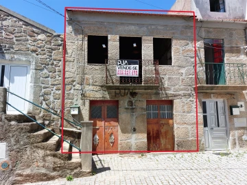 Moradia T0 para Venda em Vila Cortes da Serra