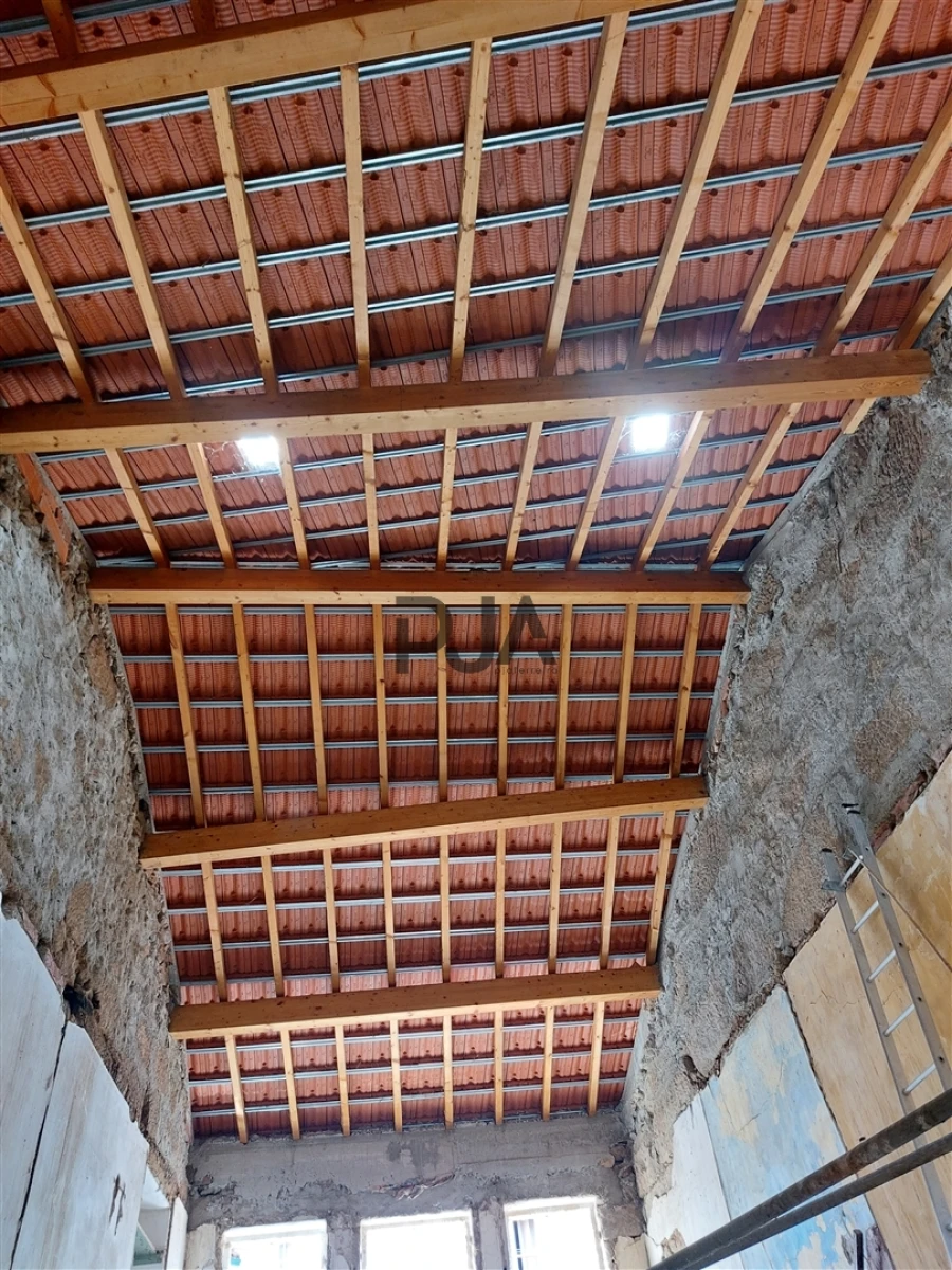 Moradia T0 para Venda em Vila Cortes da Serra Foto 5