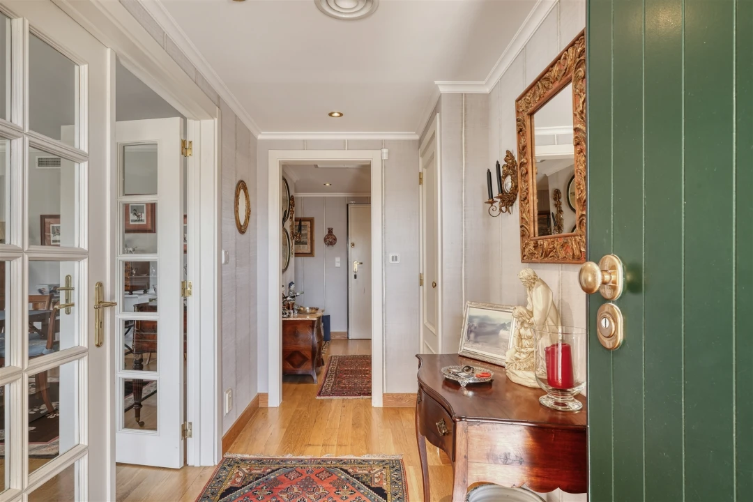 Apartamento T3 para Venda em Alcabideche Foto 4