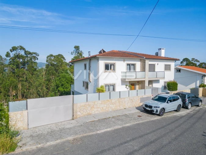 Moradia T3 para Venda em Vila Verde e Barbudo Foto 30