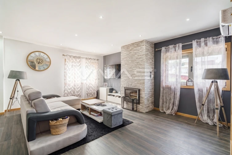 Moradia T3 para Venda em Vila Verde e Barbudo Foto 10