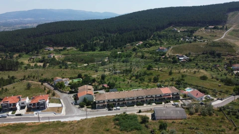 Moradia T3 para Venda em Tortosendo