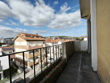 Apartamento T4 para Venda em Santo Antonio dos Olivais