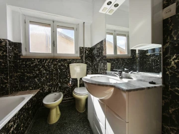 Apartamento T4 para Venda em Santo Antonio dos Olivais