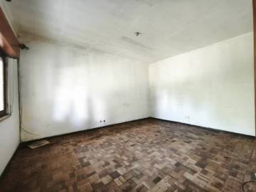 Moradia T4 para Venda em Lousã e Vilarinho