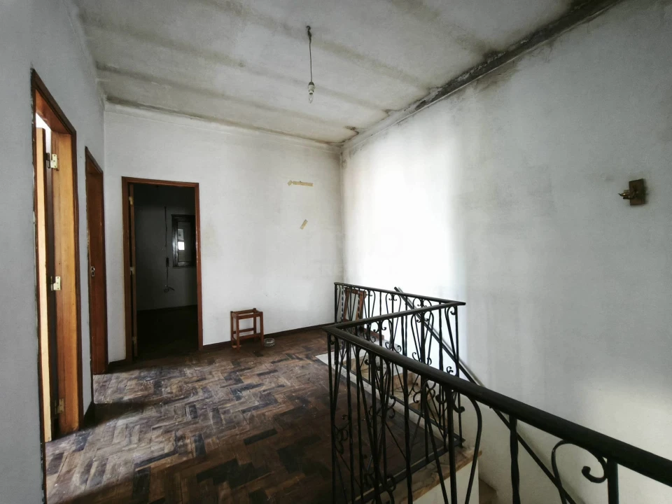Moradia T4 para Venda em Lousã e Vilarinho Foto 12