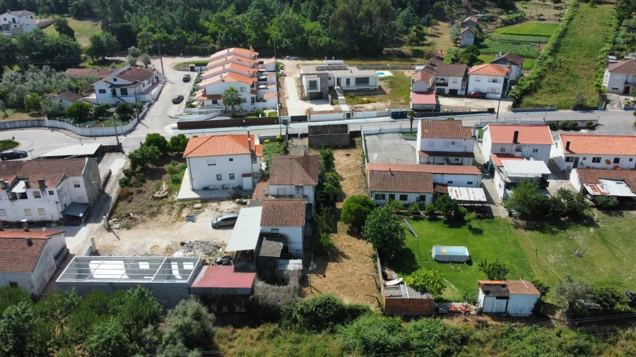 Moradia T4 para Venda em Lousã e Vilarinho Foto 6