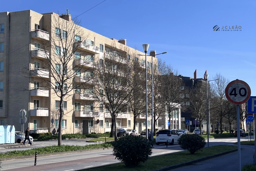 Apartamento T2 para Venda em Valongo Foto 1