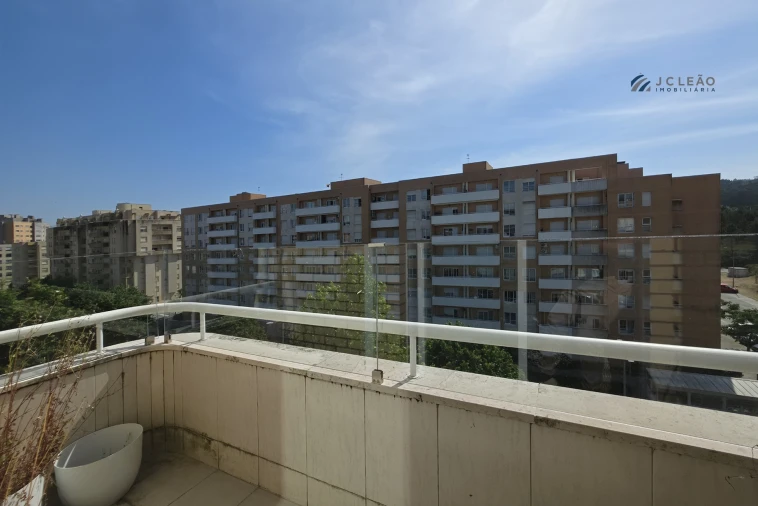 Apartamento T2 para Venda em Valongo Foto 19