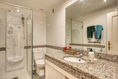 Apartamento T3 para Venda em Alcabideche
