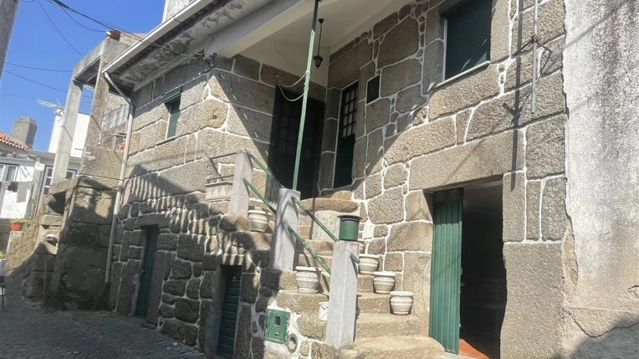 Moradia T2 para Venda em Rio Torto e Lagarinhos