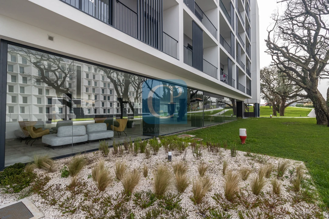 Apartamento T1 para Arrendamento em Paranhos Foto 1