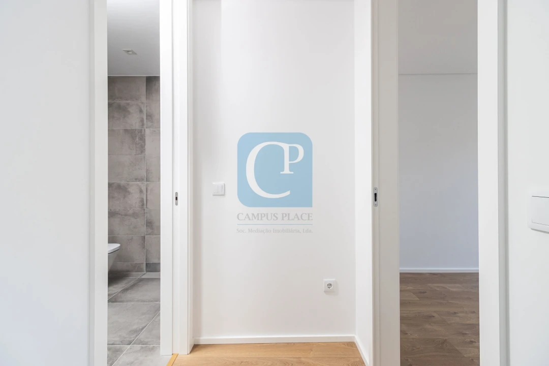 Apartamento T1 para Arrendamento em Paranhos Foto 9