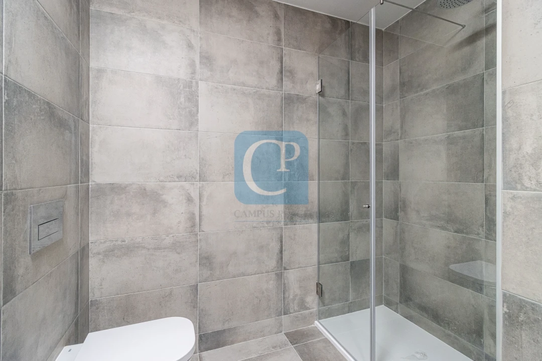 Apartamento T1 para Arrendamento em Paranhos Foto 17
