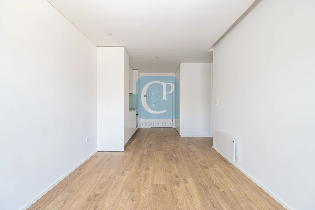 Apartamento T1 para Arrendamento em Paranhos Foto 8