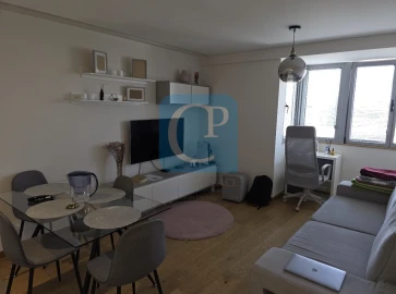 Apartamento T2 para Arrendamento em Paranhos